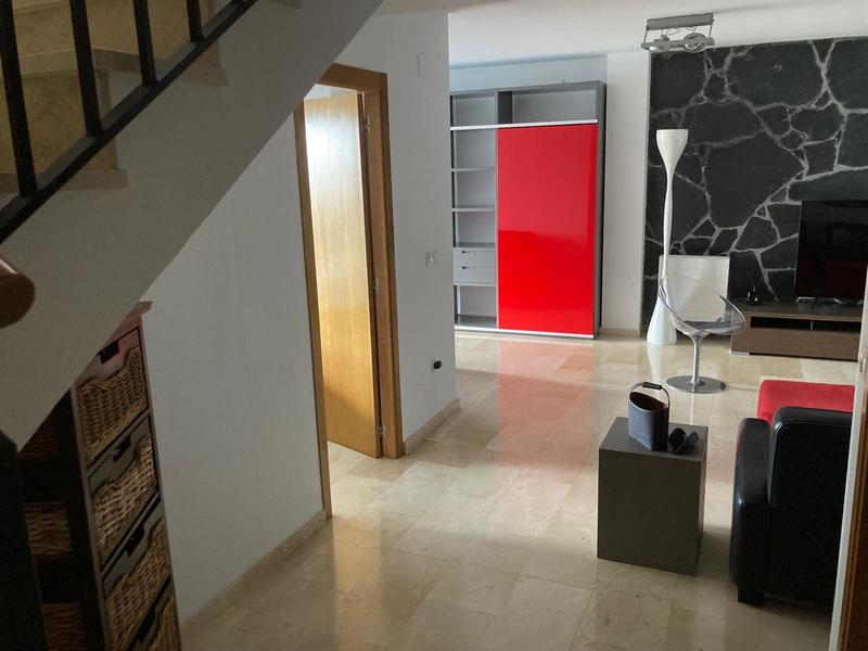 Chalet adosado en venta  en Calle SERRA, La Nucia