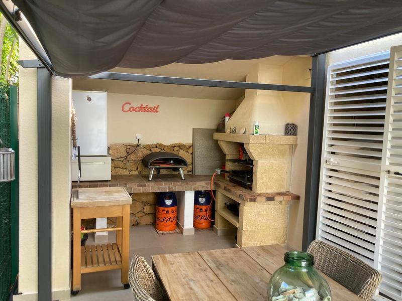 Chalet adosado en venta  en Calle SERRA, La Nucia