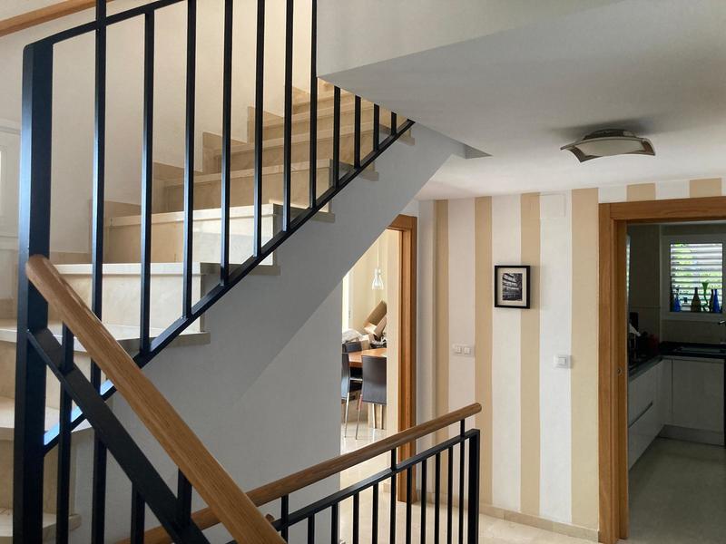 Chalet adosado en venta  en Calle SERRA, La Nucia