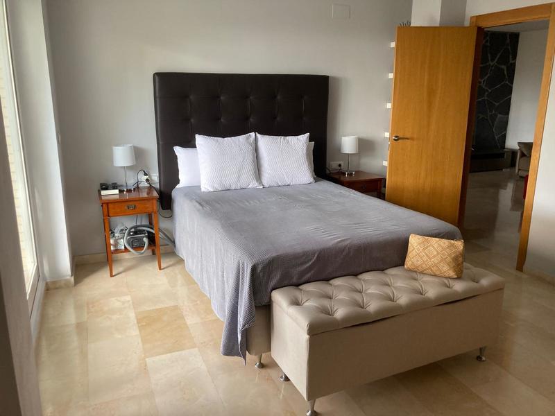Chalet adosado en venta  en Calle SERRA, La Nucia