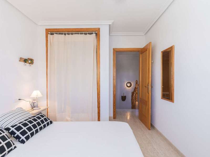 Chalet adosado en venta  en Avenida DESCUBRIMIENTO, Vera