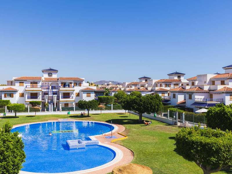 Chalet adosado en venta  en Avenida DESCUBRIMIENTO, Vera