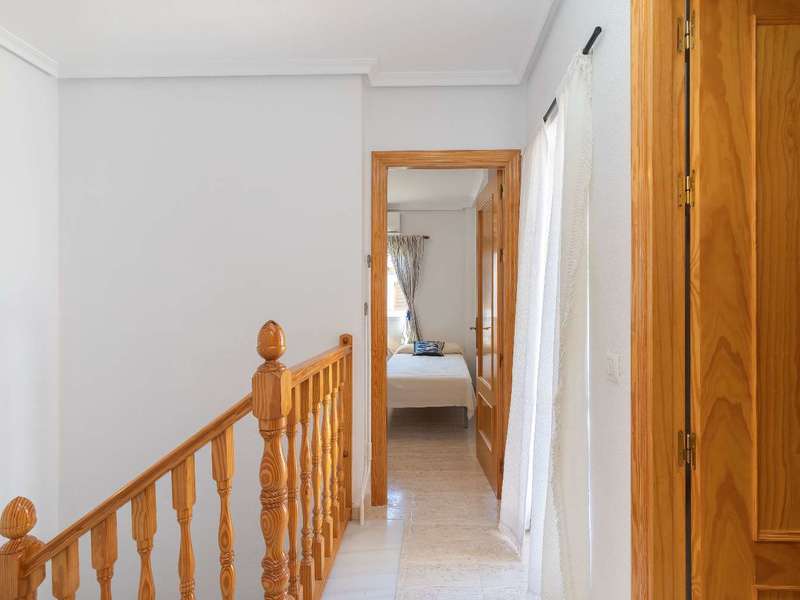 Chalet adosado en venta  en Avenida DESCUBRIMIENTO, Vera