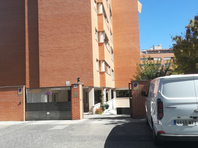 Parking en venta  en Avenida ALAMEDA DE OSUNA, Madrid Capital Parking en venta  en Avenida ALAMEDA DE OSUNA, Madrid Capital