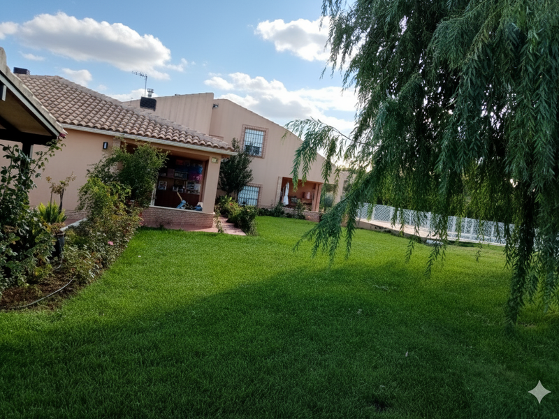 Chalet en venta  en Calle Pb Vicario, Ciudad Real Chalet en venta  en Calle Pb Vicario, Ciudad Real
