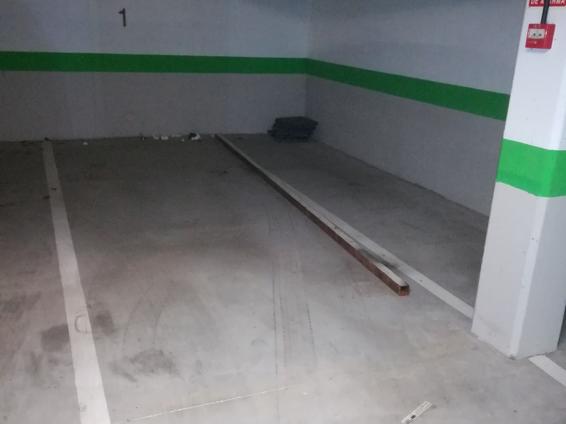 Parking en venta  en Calle DICIEMBRE, Madrid Capital