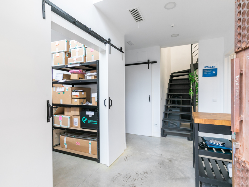 Local en alquiler  en Calle ESTREMERA, Madrid Capital