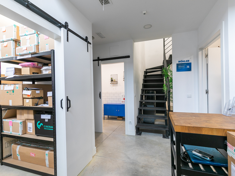 Local en alquiler  en Calle ESTREMERA, Madrid Capital