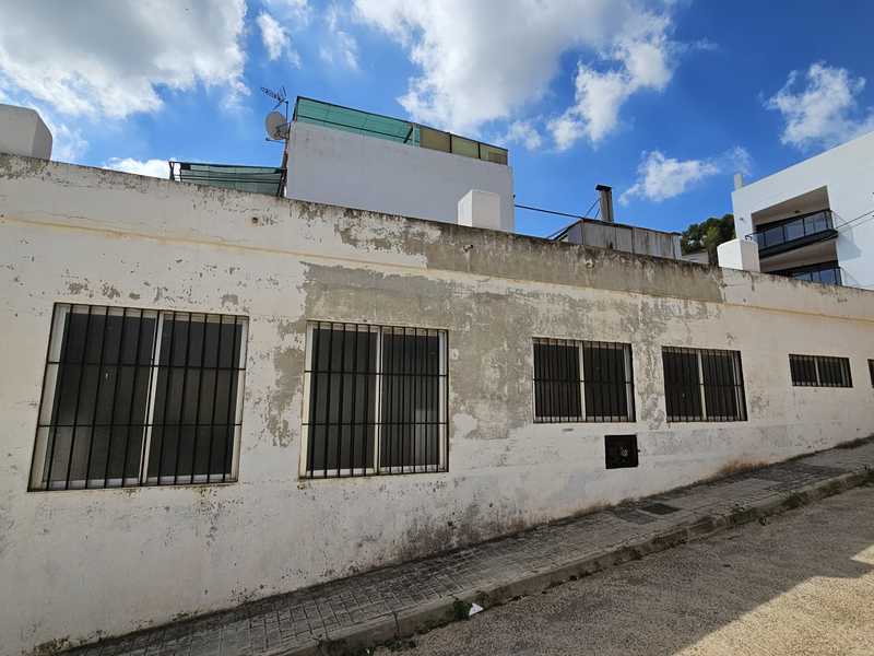 Local en venta  en  CL FAURA, Gilet Local en venta  en  CL FAURA, Gilet