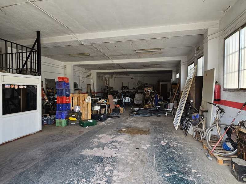 Local en venta  en  CL FAURA, Gilet Local en venta  en  CL FAURA, Gilet