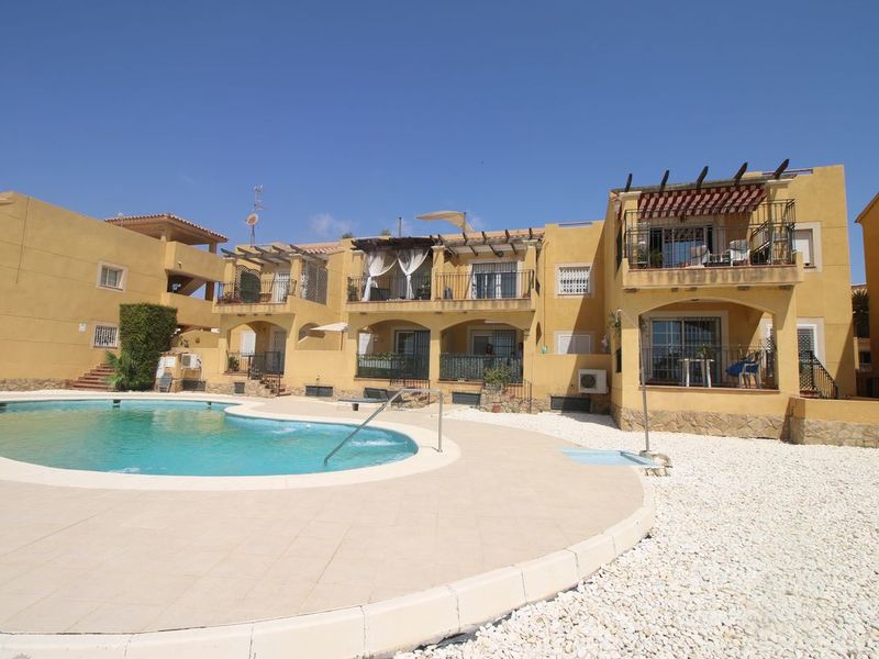 Piso en Avenida Del Secano- El Marquesado