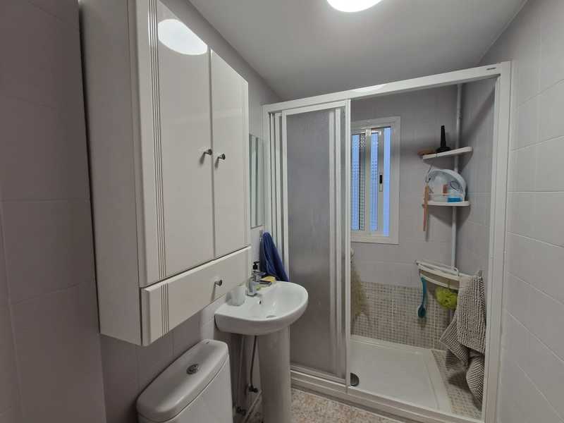 Piso en venta  en Calle Pont de Molins, Madrid Capital