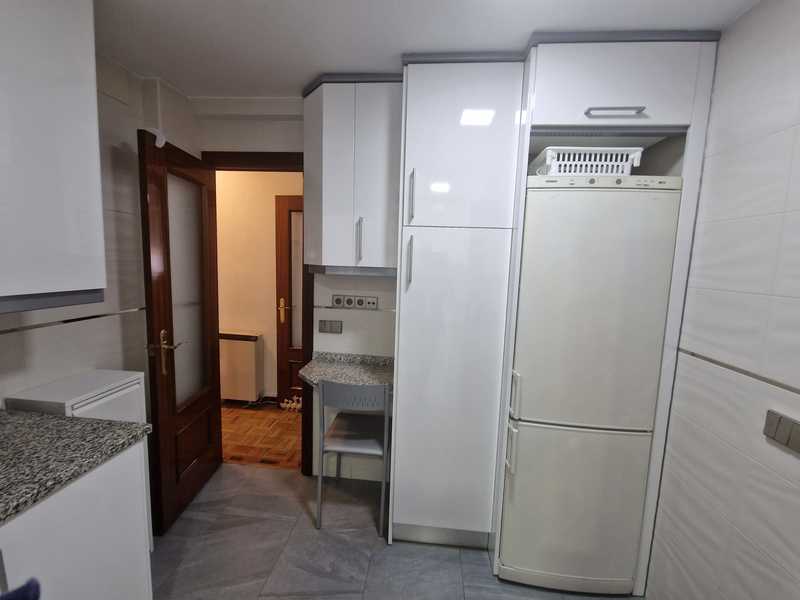 Piso en venta  en Calle Pont de Molins, Madrid Capital