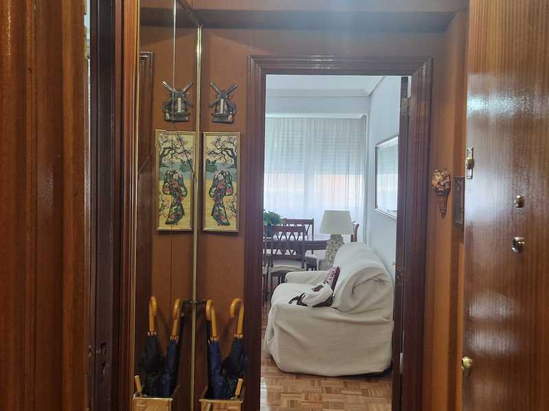 Piso en venta  en Calle Pont de Molins, Madrid Capital