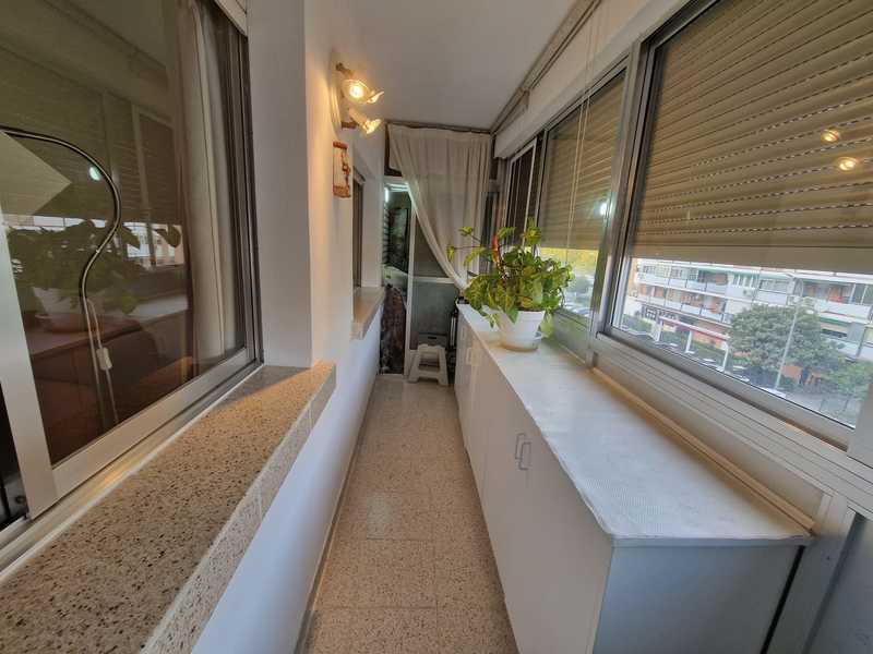 Piso en venta  en Calle Pont de Molins, Madrid Capital