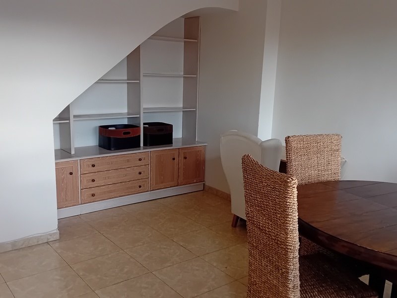 Dúplex en Calle PALMACES