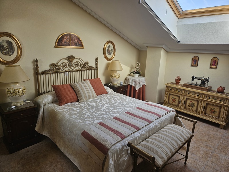 Dúplex en Calle LECHUGA