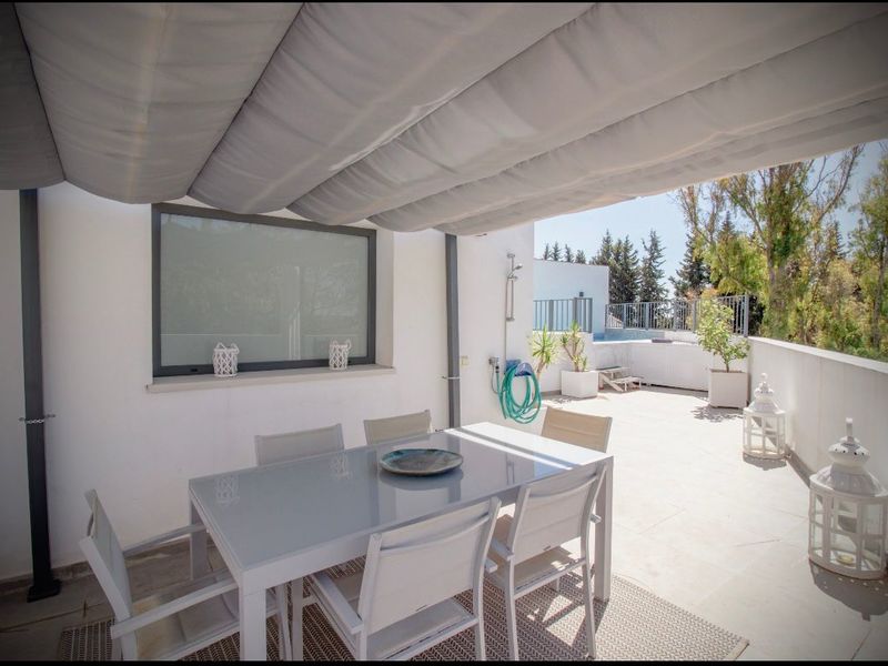 Unifamiliar en venta  en Calle Martín Pescador, Marbella