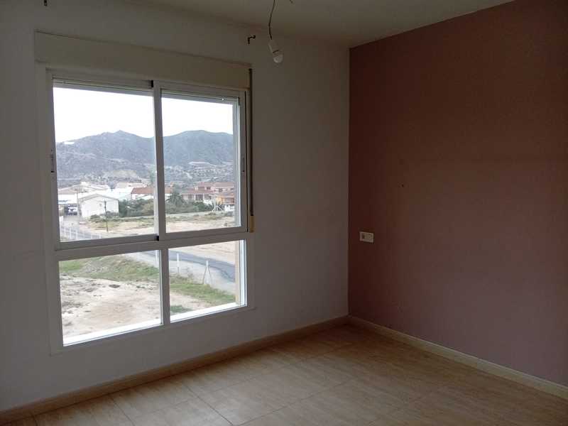 Piso en venta  en Calle GUILLERMO SIMONELLI, Zurgena