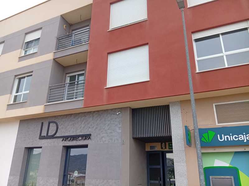 Piso en venta  en Calle GUILLERMO SIMONELLI, Zurgena