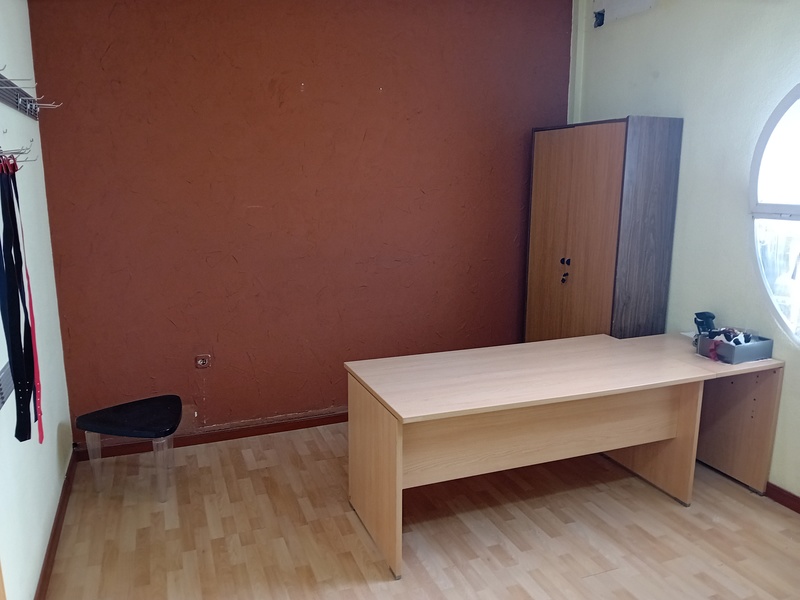 Local - 1ª línea comercial en alquiler  en Calle Venezuela, Coslada