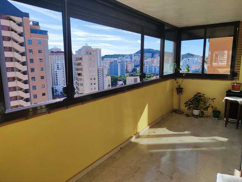Piso en venta  en Calle del Secretario Juan Antonio Baldovi, Benidorm