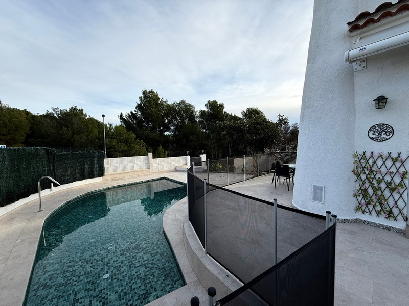 Bungalow en venta  en Calle Pinar de Garaita, La Nucia