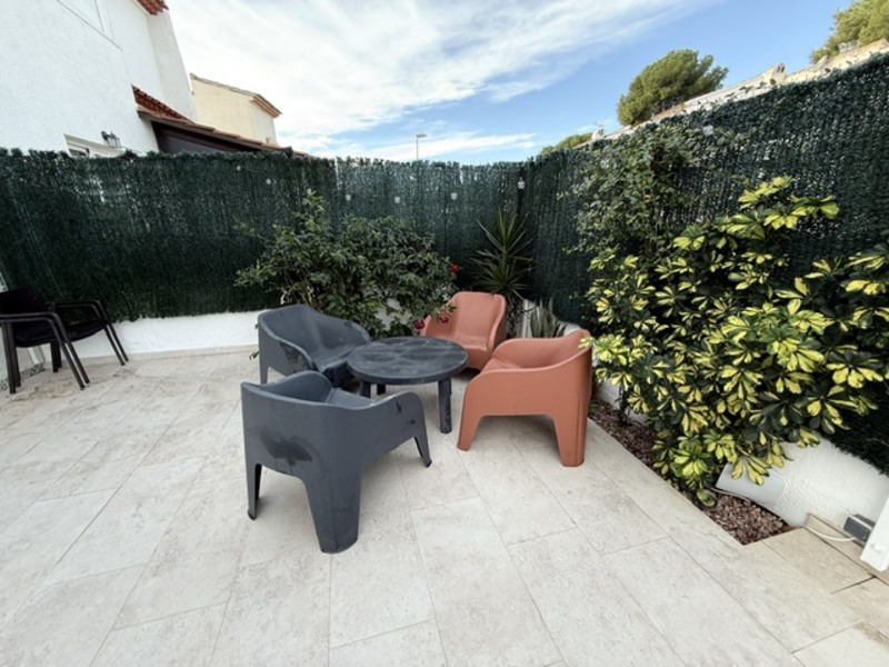 Bungalow en venta  en Calle Pinar de Garaita, La Nucia