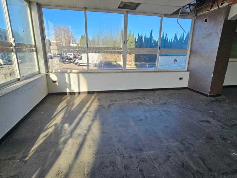 Local en venta  en Avenida OJOS NEGROS, Sagunto / Sagunt