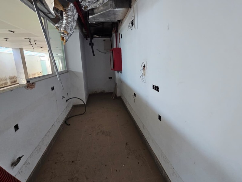 Local en venta  en Avenida OJOS NEGROS, Sagunto / Sagunt