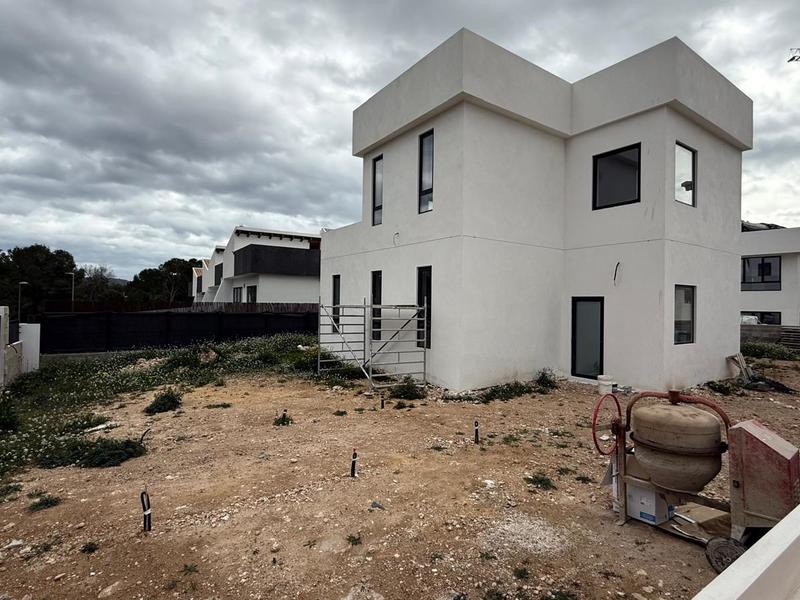 Unifamiliar en venta  en Calle Capella, La Nucia