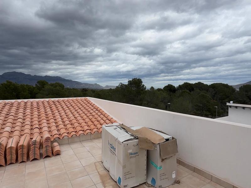 Unifamiliar en venta  en Calle Capella, La Nucia