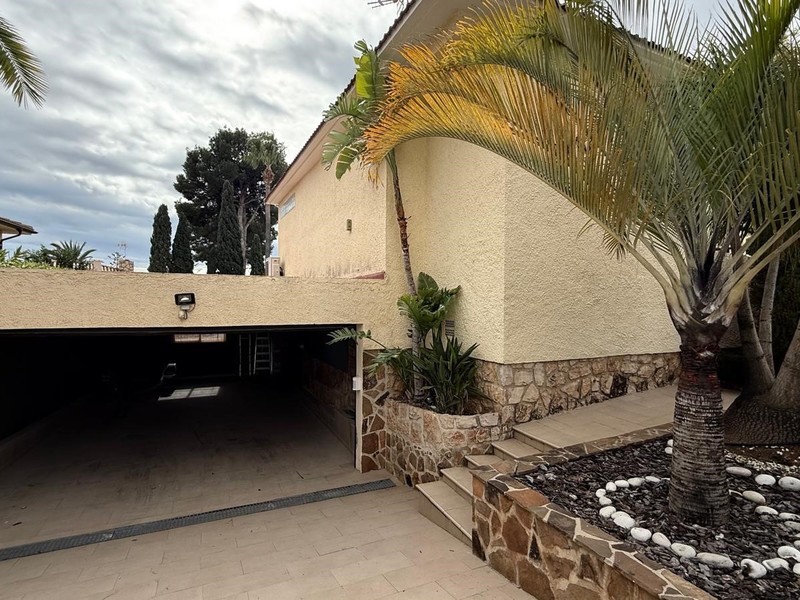 Unifamiliar en venta  en Coblanca, Benidorm