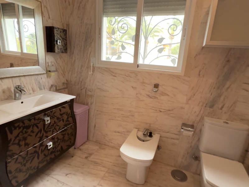 Unifamiliar en venta  en Coblanca, Benidorm