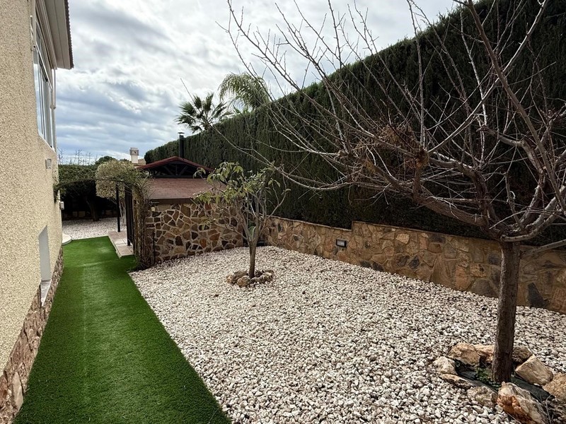 Unifamiliar en venta  en Coblanca, Benidorm