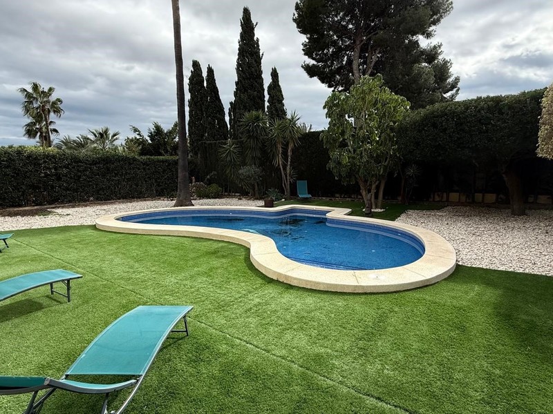 Unifamiliar en venta  en Coblanca, Benidorm