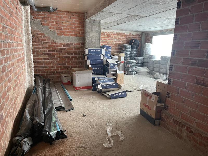 Local en venta  en Calle MICAELA CHALMETA, Barcelona Capital