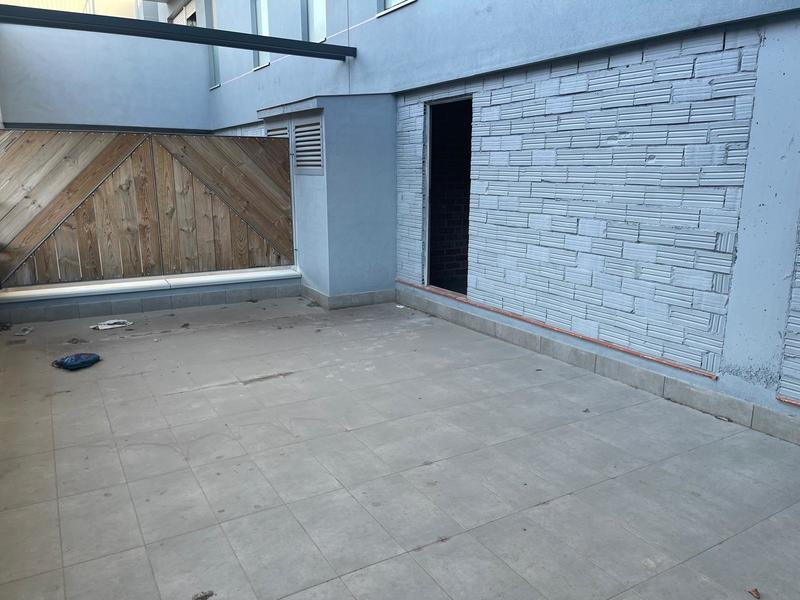 Local en venta  en Calle MICAELA CHALMETA, Barcelona Capital