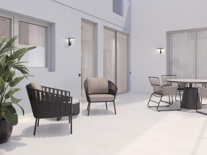 Local en venta  en Calle MICAELA CHALMETA, Barcelona Capital