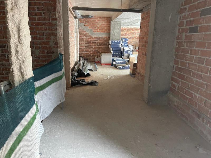 Local en venta  en Calle MICAELA CHALMETA, Barcelona Capital