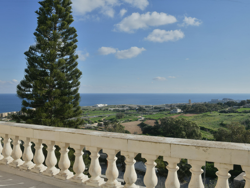 Villa in Swieqi - photo 2 of 30