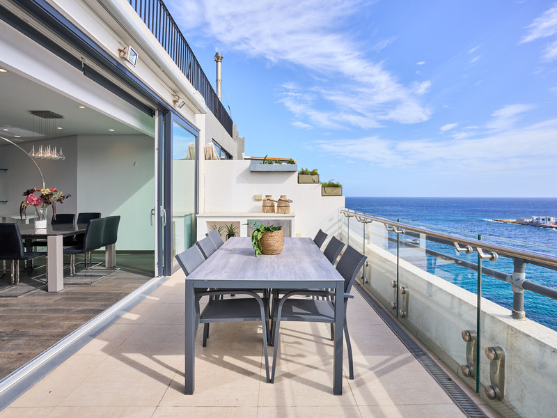 3 bed Penthouse For Sale in St Julian's, St Julian's - thumb 2