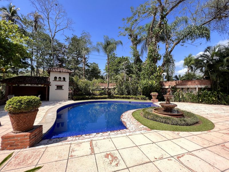 5 bed Condo For Sale in Jaco,  - 1