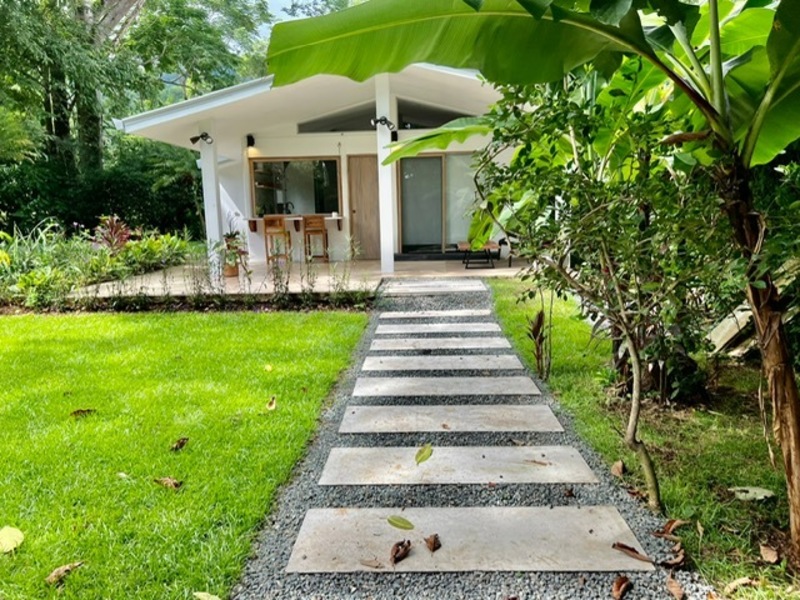 2 bed Home For Sale in Dominical, 