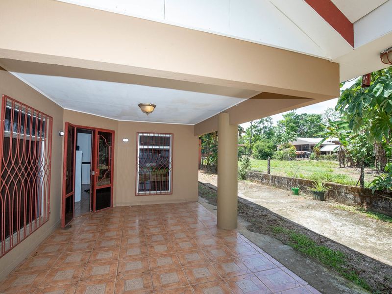 8 bed Home For Sale in Quepos,  - 1