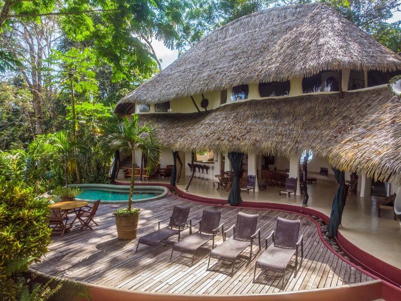 6 bed Hotel For Sale in Dominical, 