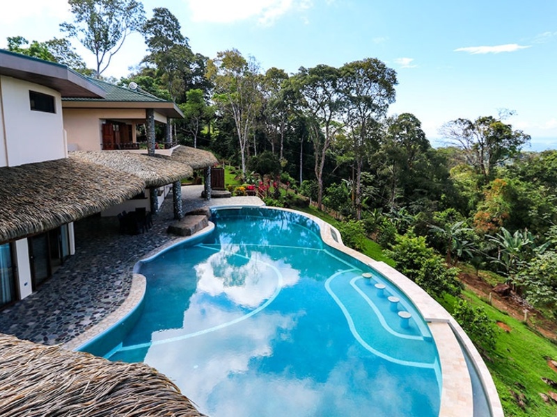 7 bed Home For Sale in Dominical,  - 1