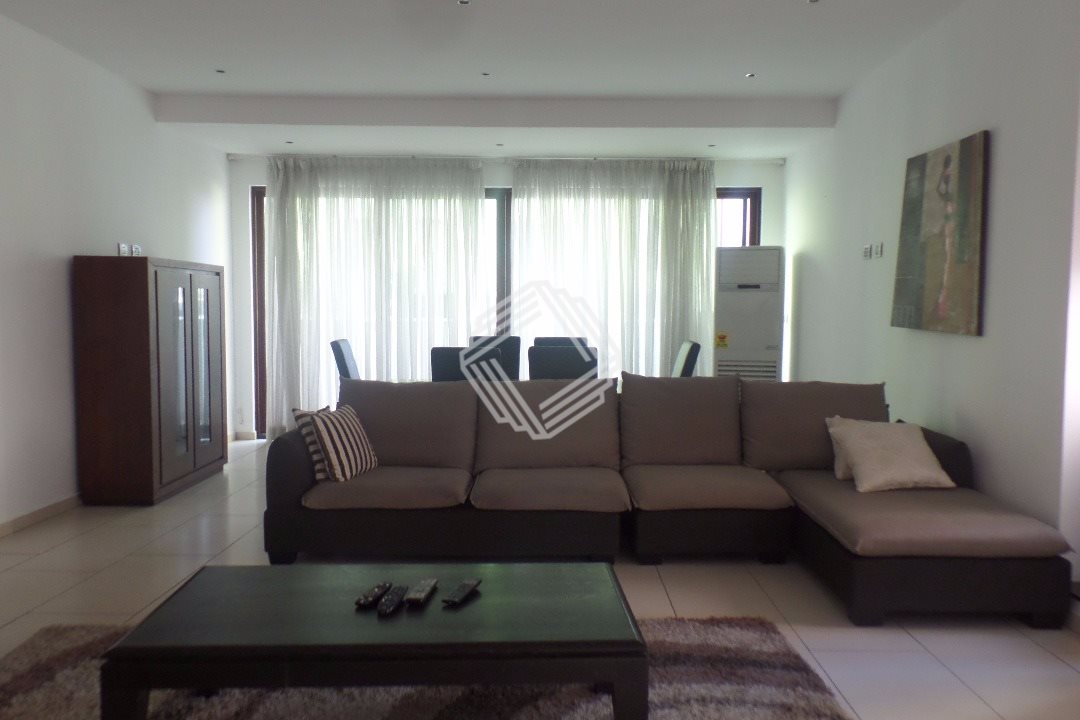 Cliffside Apartment, Airport Residential