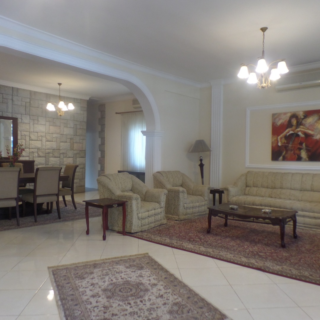 Cliffside Apartment, Airport Residential