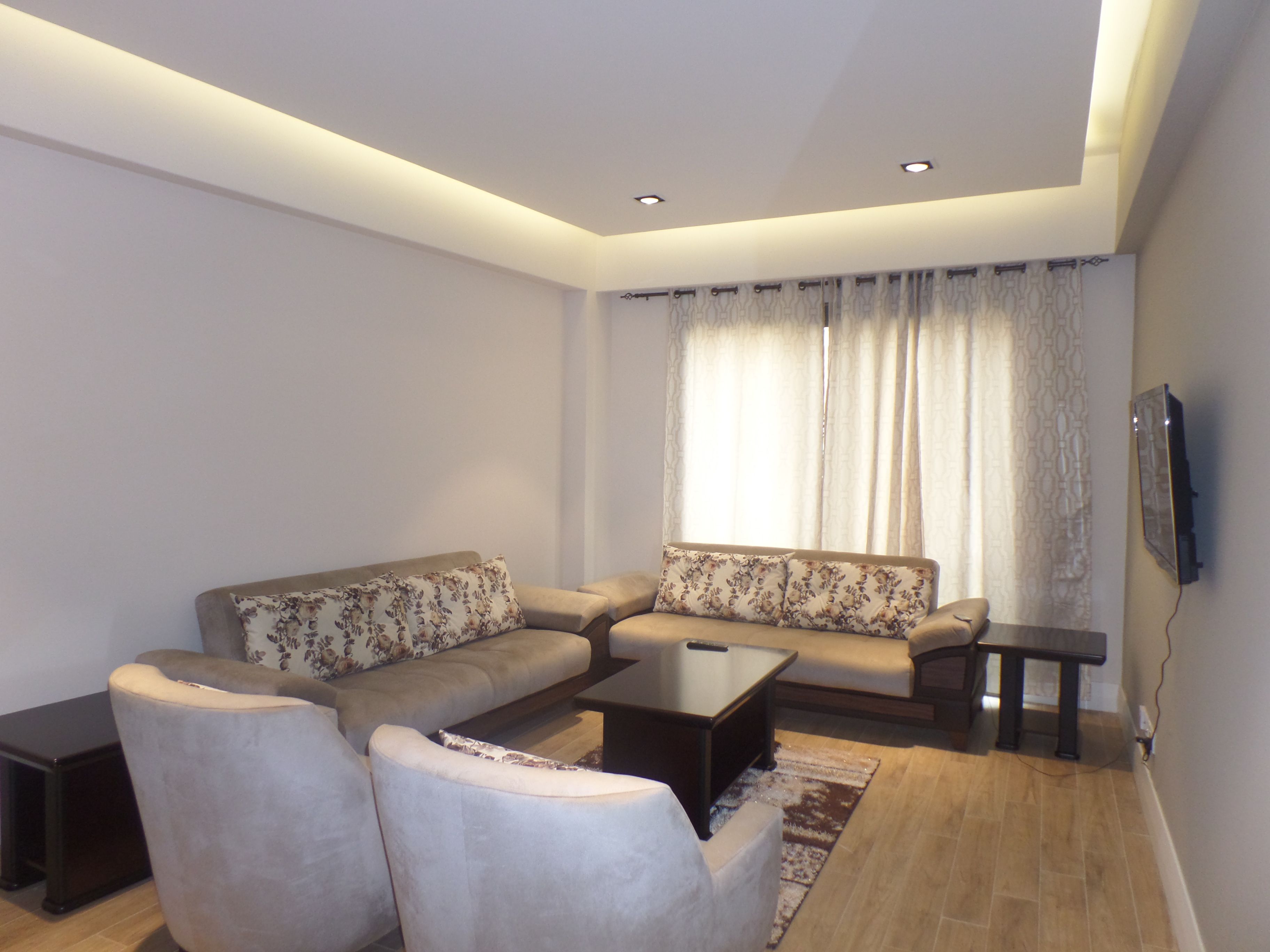 Cliffside Apartment, Airport Residential